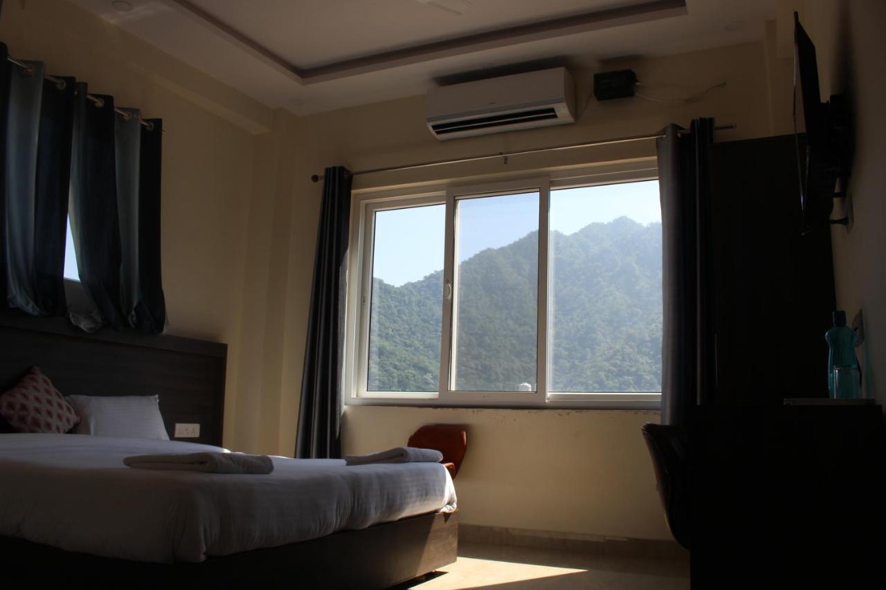 Back Stayz Hostel Rishīkesh Dış mekan fotoğraf